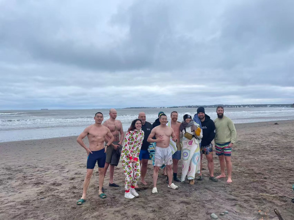 加拿大冬泳挑战